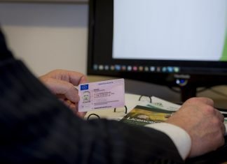 Estados Unidos introduce el carnet de conducir digital