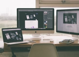 ¿Por qué es un suplicio navegar por algunas webs de las marcas? Varios dispositivos muestran la misma imagen