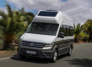 Volkswagen lanza su primera ‘casa’ conectada Imagen en carretera del Volkswagen grand-california- 600