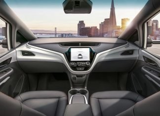 Ésta es ‘la Biblia’ de la conducción autónoma Salpicadero de un Coche Autónomo de General Motors