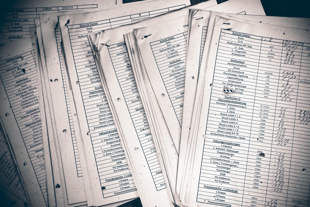 Papeles de datos apilados