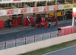 ¡Que haya más adelantamientos en la F1! Ferrari SF1000 parada boxes