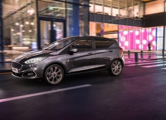 Ford Fiesta 2020: por primera vez tendrá versiones híbridas IMagen tres cuartos delantero de un Ford Fiesta