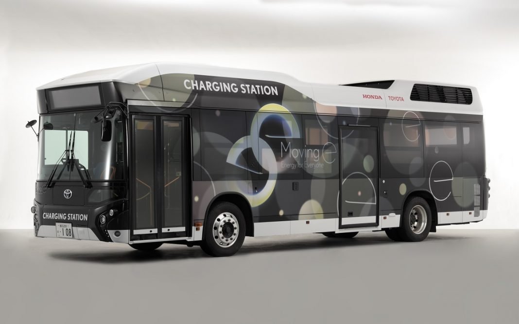Imagen del autobús del proyecto Moving e de Honda y Toyota
