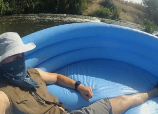 Vicesat: el precio de ser influencer y cometer un error Vicesat piscina hinchable