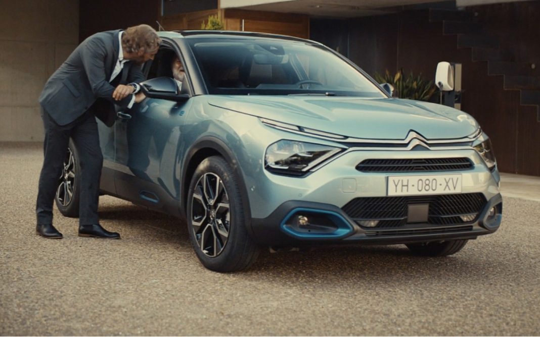 Imagen de un Citroën C4 eléctrico