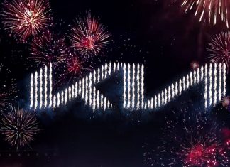 Así ha puesto Kia su imagen… por las nubes Imagen del nuevo logo de Kia en fuegos artificiales