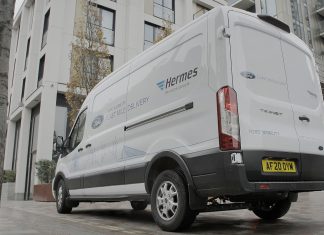 Cómo hacer más sostenibles las compras online Imagen de una Ford Transit de Hermes