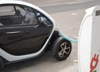 El 40% de los europeos piensa en comprar… un coche eléctrico coche eléctrico carga