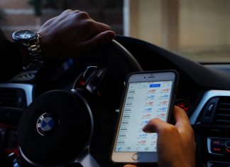 ¿Puede el crackeo de un móvil poner en peligro tu vehículo conectado? Smartphone y vehículo