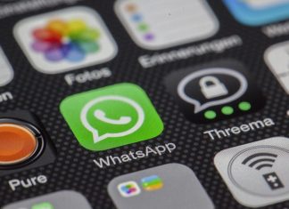 ¿Utilizas WhatsApp en el coche? Pues ojo con estos timos simbolo del whatsapp