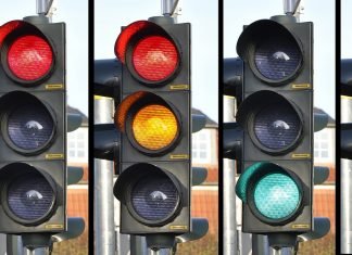 Cómo llegar siempre a semáforos en verde con tu bicicleta Semáforos rojo ámbar verde