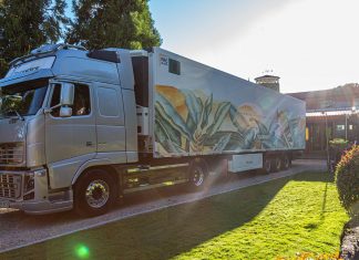 Este camión es una obra de arte… y de ecología Imagen del Camión EcoTrucksters by Taruga