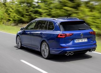 VW Golf R Variant: lo que cuesta tener a la familia contenta imagen tres cuartos trasero VW Golf R