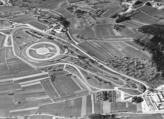 Weissach: la ‘fragua’ de Porsche cumple el medio siglo Imagen aérea de la pista de Porsche en Weissach