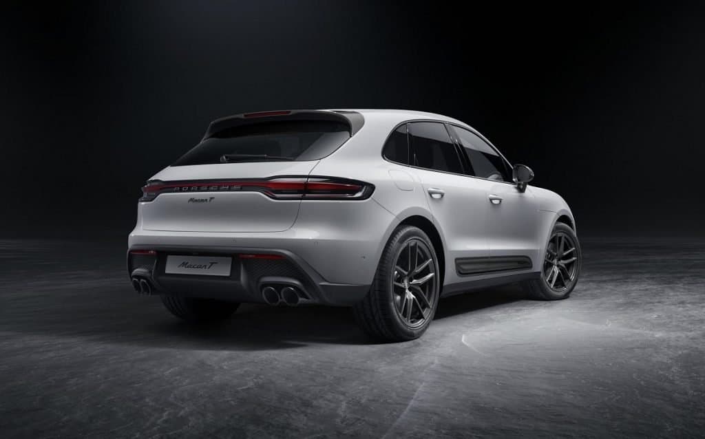 Imagen tres cuartos trasero Porsche Macan T