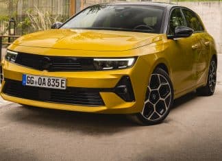 Opel Astra: 2.500 euros de descuento para empezar Opel Astra nuevo por fuera