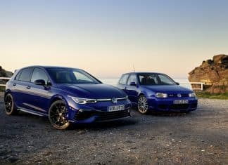 Hace 20 años VW hizo algo extraordinario y ahora lo celebra Imagen del VW Golf R32 y el Golf R 20 aniversario