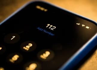 Llamada de emergencia internacional: diez años salvando vidas Imagen del 112 en pantalla de móvil