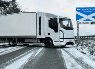 TEVVA: El camión eléctrico con 600 km de autonomía… en la peor de las situaciones