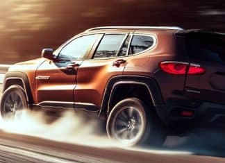 Se cumplen ocho años del ciberataque contra un vehículo que lo cambió todo Imagen de un Jeep Cherokee derrapando