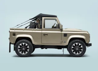 En plena era de la electrificación, Land Rover resucita uno de los TT que más carburante consume Imagen lateral del Classic Land Rover Soft Top