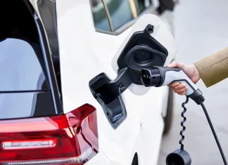 España reactiva el Plan MOVES 3: ¿Cómo afecta a la movilidad eléctrica?