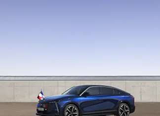 DS N°8: ¿Es este nuevo eléctrico un coche digno de un presidente?