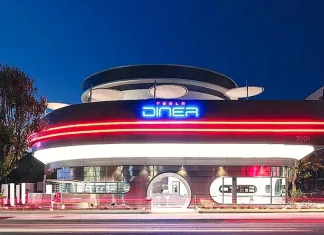 Tesla Diner: El restaurante en el que Elon Musk te hará la cena Restaurante Tesla Diner