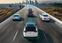 La idea de Nissan para intentar acabar con los atascos y retenciones de tráfico Foto vehículos Nissan por una autopista
