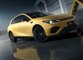 El eléctrico que va tan bien como un BMW, se fabricará en España y bajará de 25.000 euros Imagen Leapmtor B05 tres cuartos delantero