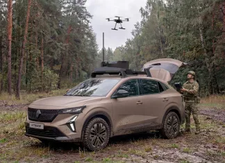 Renault y Thales presentan el vehículo táctico que lleva drones, IA y cifrado de comunicaciones Imagen Renault concept en Eurosatory