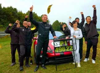 ¿Hasta dónde puede llegar un eléctrico? Estos son sus récords YangWang U9 Xtreme frontal equipo BYD record