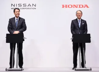 De qué ‘se han librado’ Honda y Nissan al no fusionarse Nissan CEO Makoto Uchida Honda CEO Toshihiro Mibe